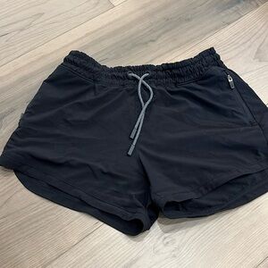 Athleta girl 14/xl black shorts